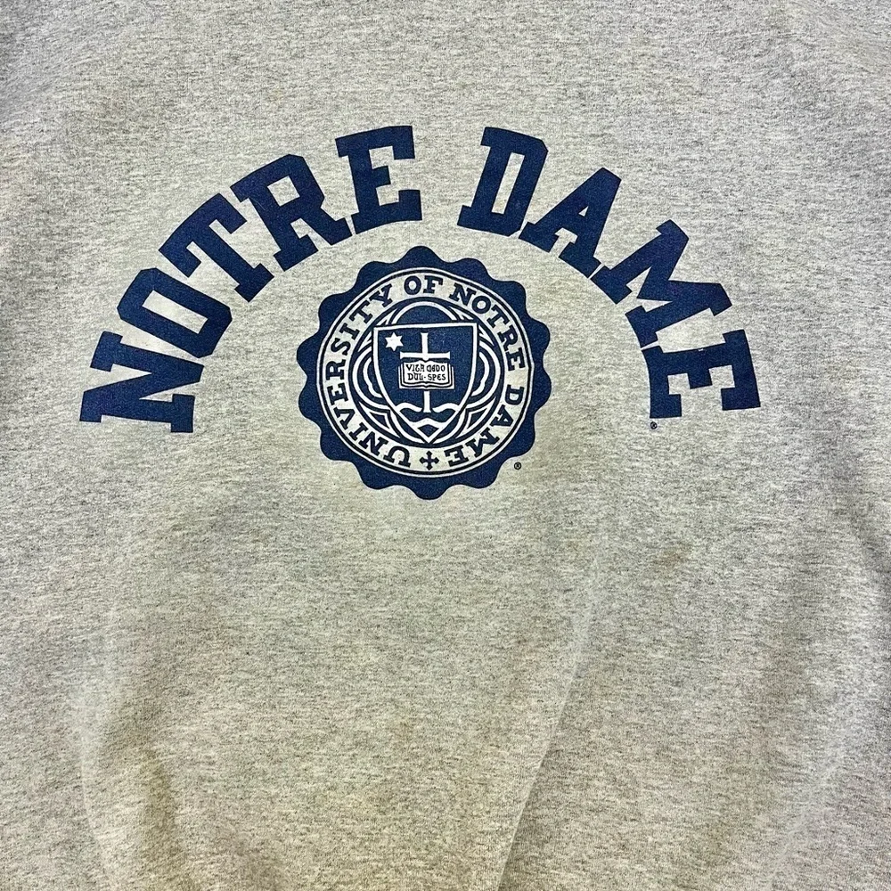 Vintage Champion Notre Dame Fighting Irish Sweatshirt - Size M